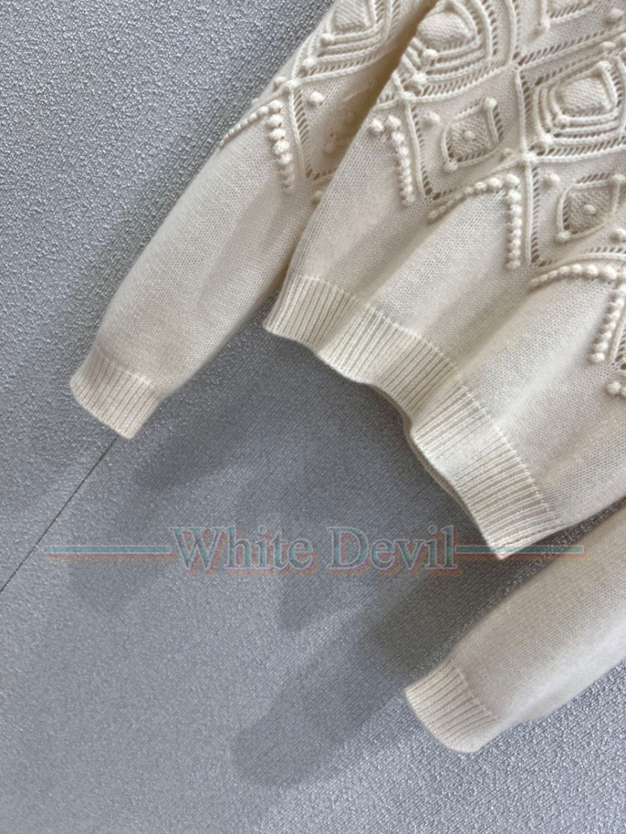 하얀악마 이미테이션 로로 니트 (9).jpg