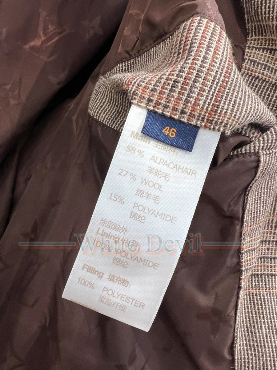 하얀악마 이미테이션 루이 패딩 (12).jpg