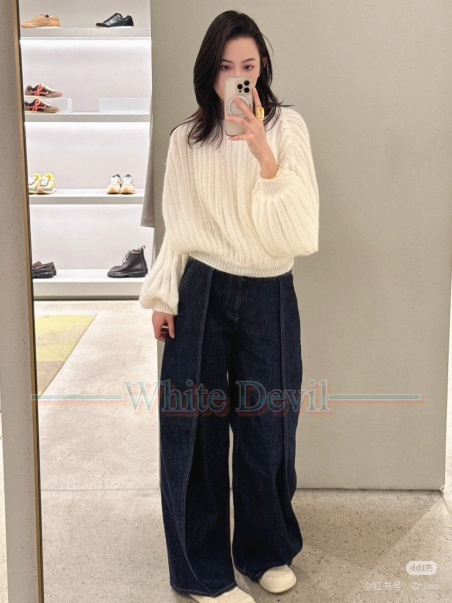 하얀악마 이미테이션 로에베 니트 (1).jpg