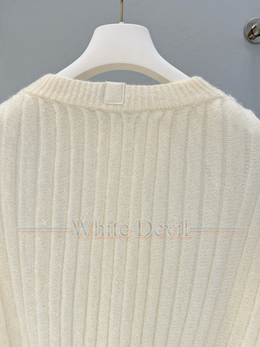 하얀악마 이미테이션 로에베 니트 (10).jpg