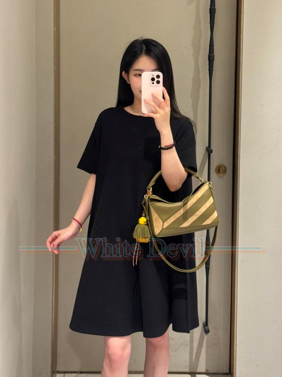 하얀악마 레플리카 로에베 가방 (1).jpg