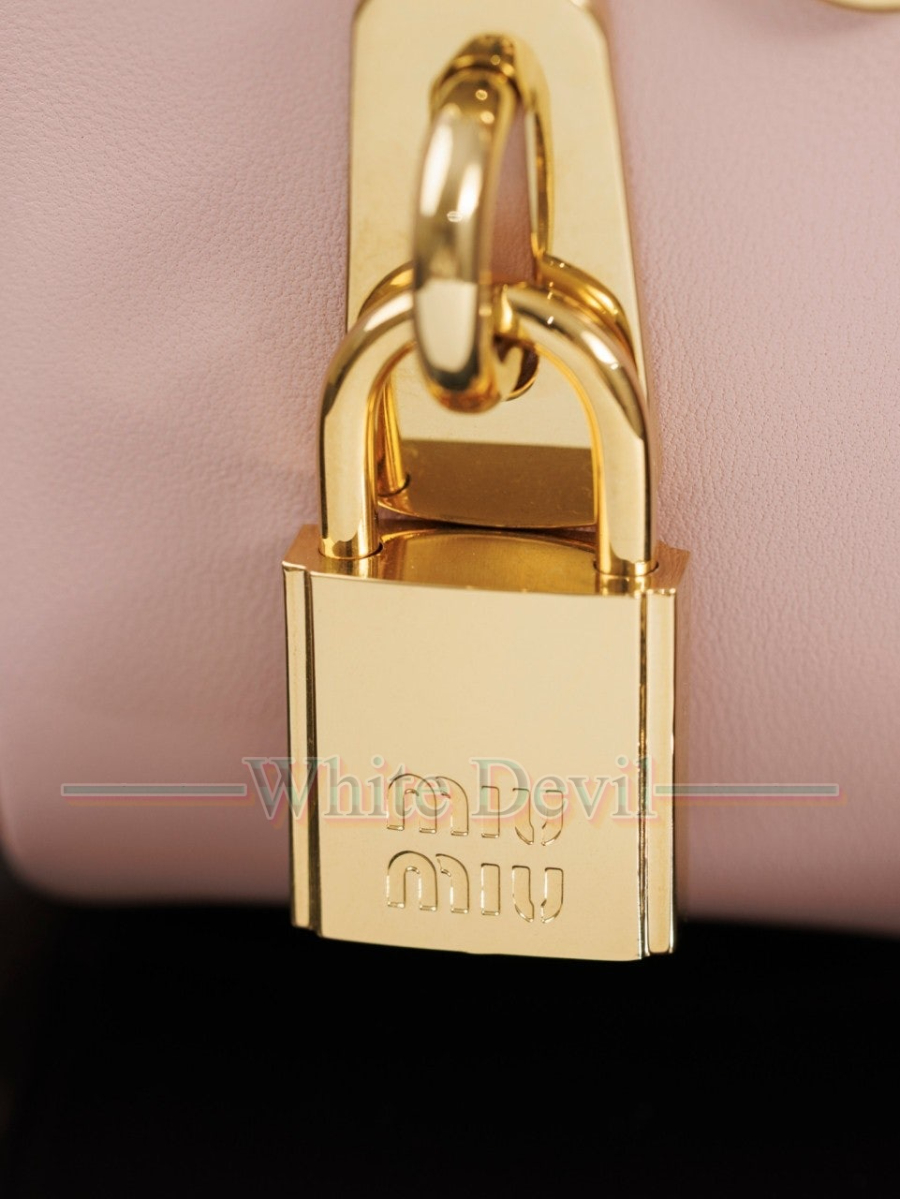 하얀악마 레플리카 미우미우 탑핸들 (15).jpg