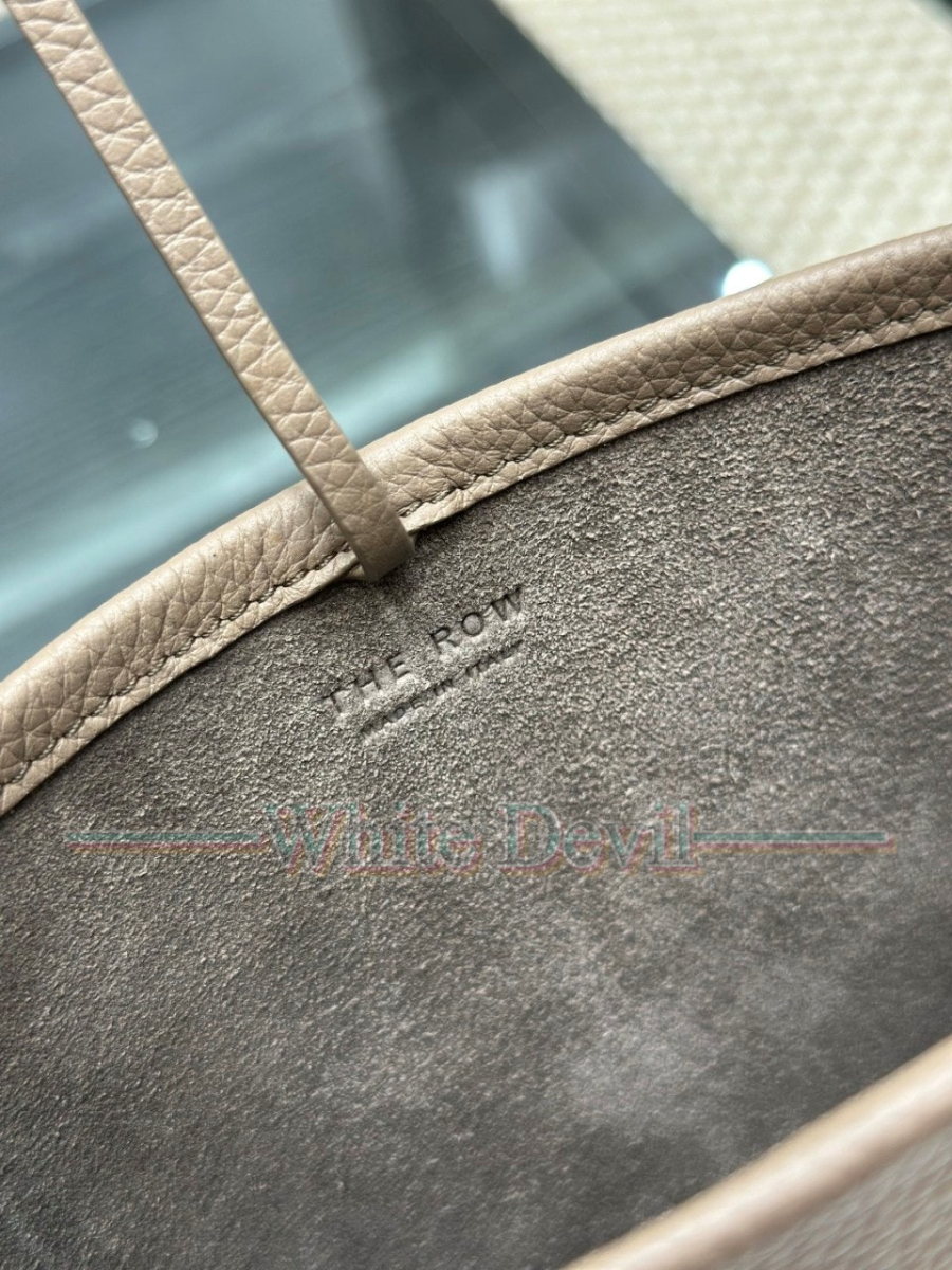 하얀악마 레플리카 더로우 크로스백 (8).jpg