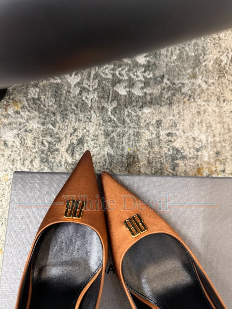 하얀악마 레플리카 발렌시아가 구두 (9).jpg