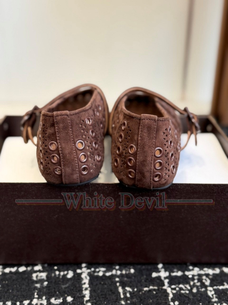 하얀악마 레플리카 알라이아 플랫슈즈 (15).jpg