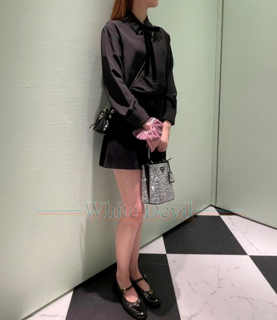 하얀악마 레플리카 프라다 플랫슈즈 (1).jpg