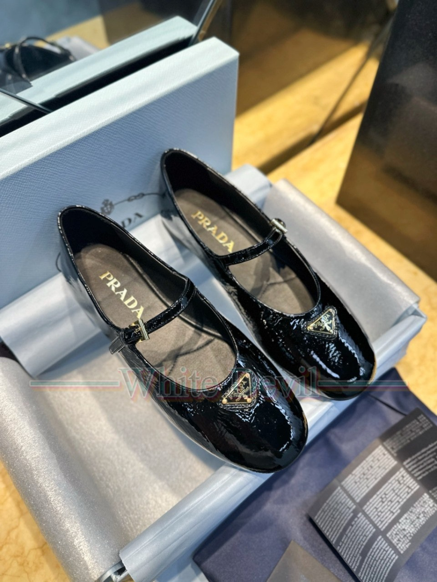 하얀악마 레플리카 프라다 플랫슈즈 (5).jpg