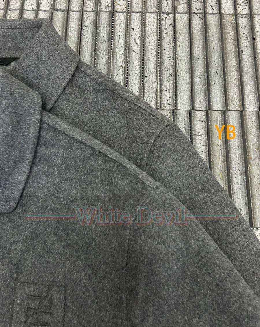 하얀악마 레플리카 펜디 자켓 (11).jpg