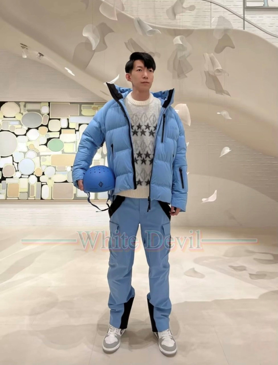 하얀악마 레플리카 디올 패딩 (1).jpg