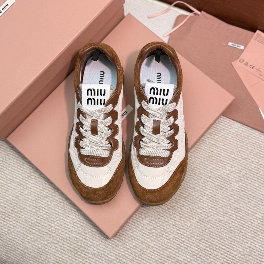 하얀악마 레플리카 미우미우 신발 (3).jpg