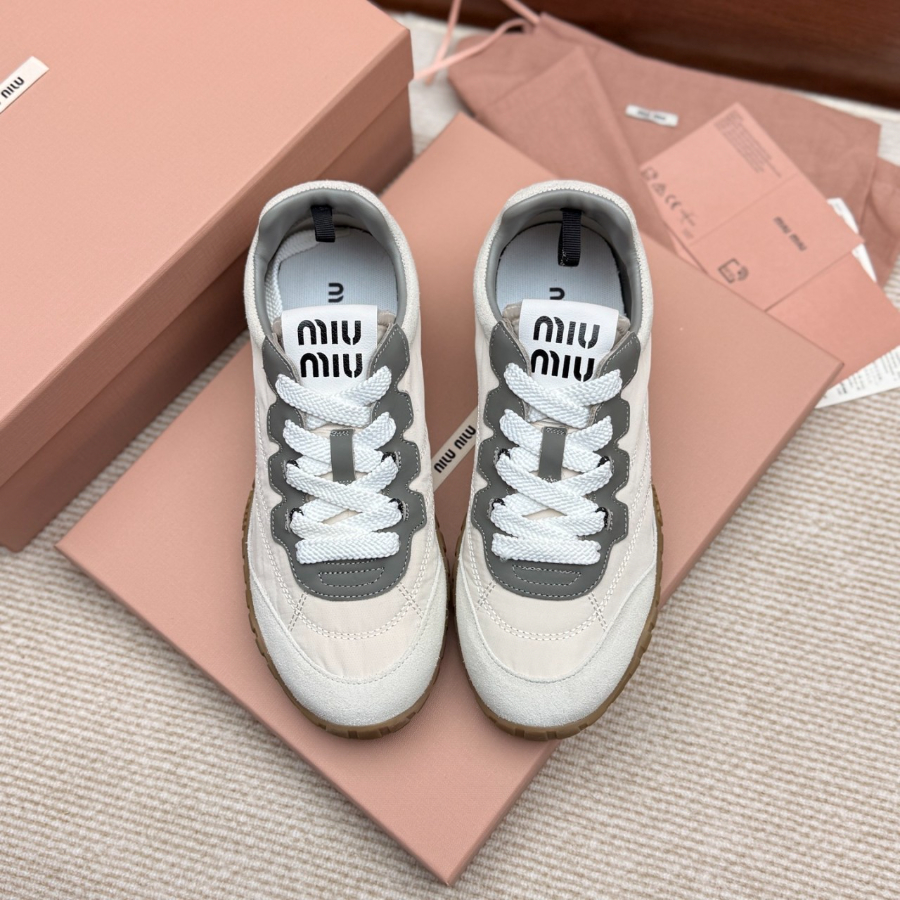 하얀악마 레플리카 미우미우 신발 (4).jpg