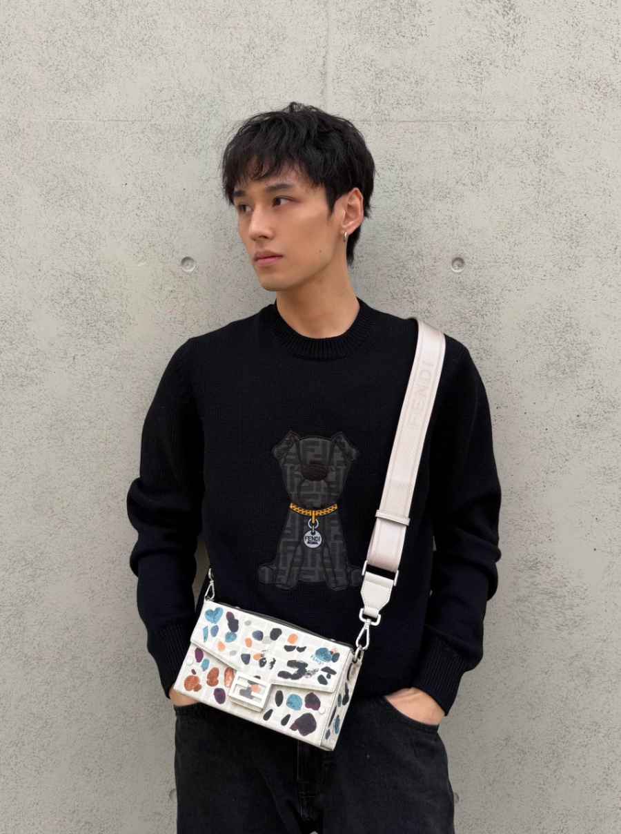 하얀악마 레플리카 펜디 니트 (1).jpg