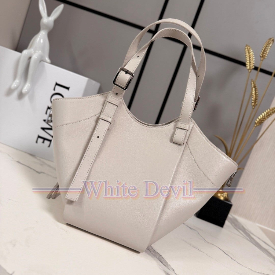 하얀악마 이미테이션 로에베 가방 (7).jpg