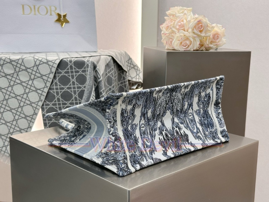 하얀악마 이미테이션 디올 북토트백 (9).jpg