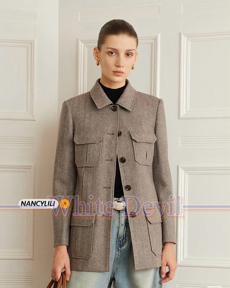 하얀악마 이미테이션 로로피아나 자켓 (1).jpg