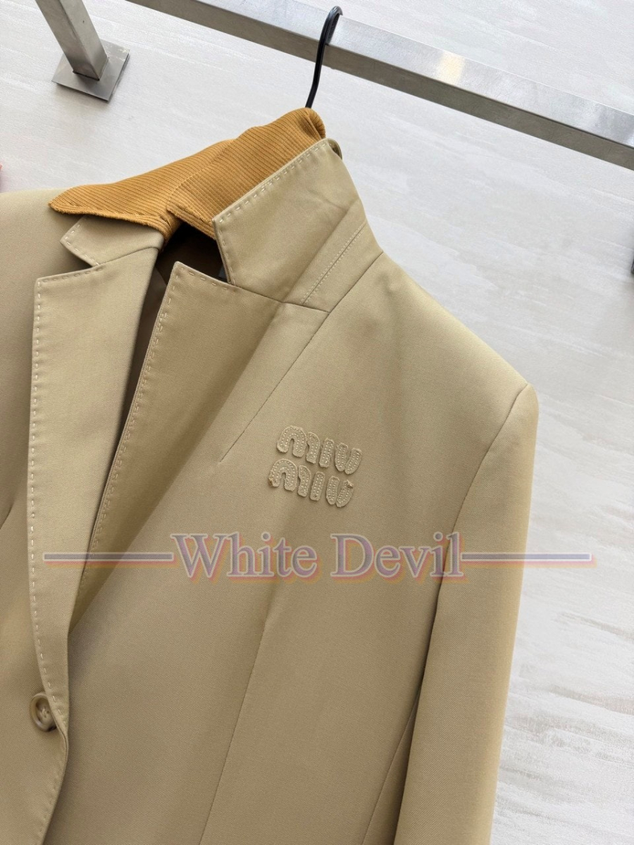 하얀악마 이미테이션 미우미우 자켓 (6).jpg