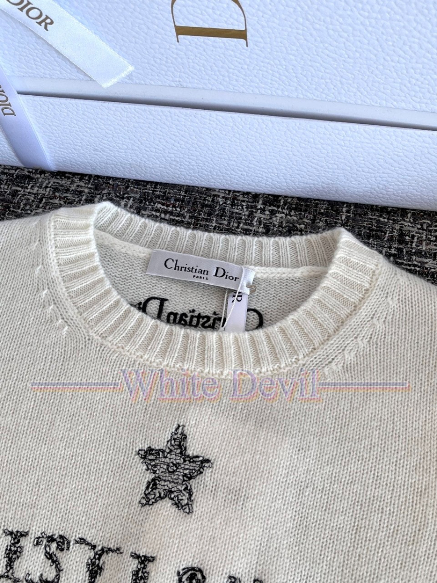 하얀악마 이미테이션 디올 니트 (13).jpg