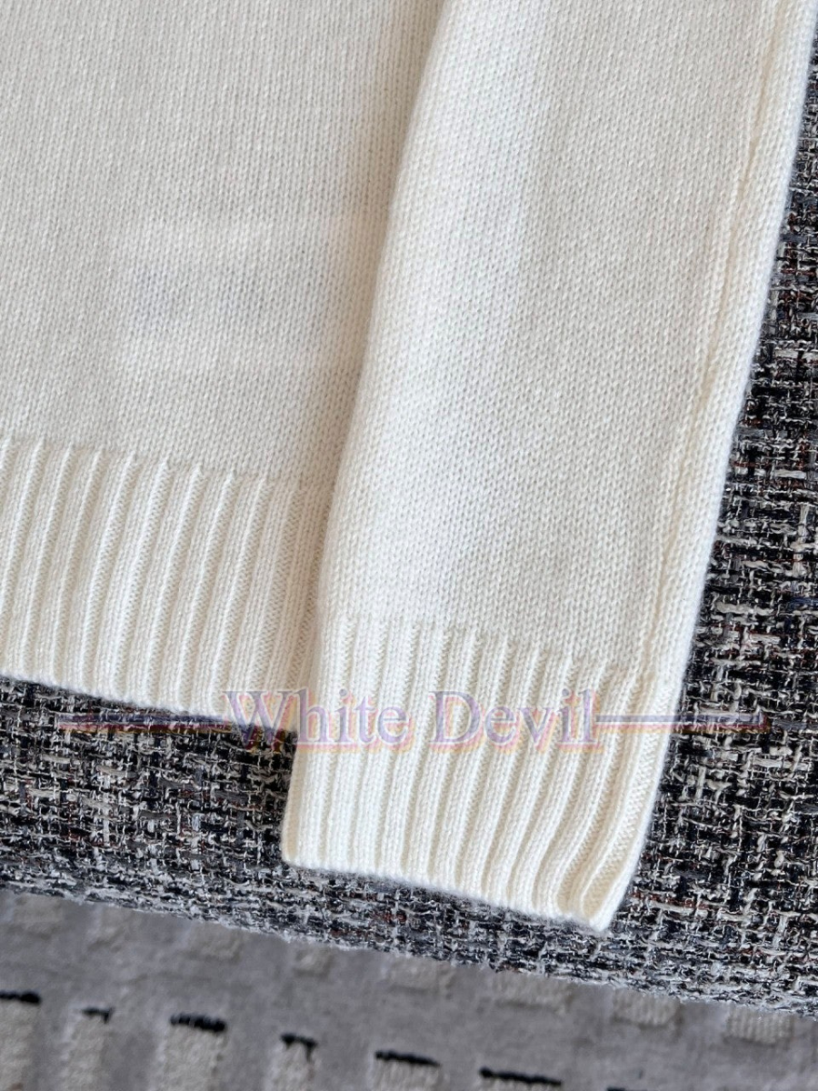 하얀악마 이미테이션 디올 니트 (16).jpg