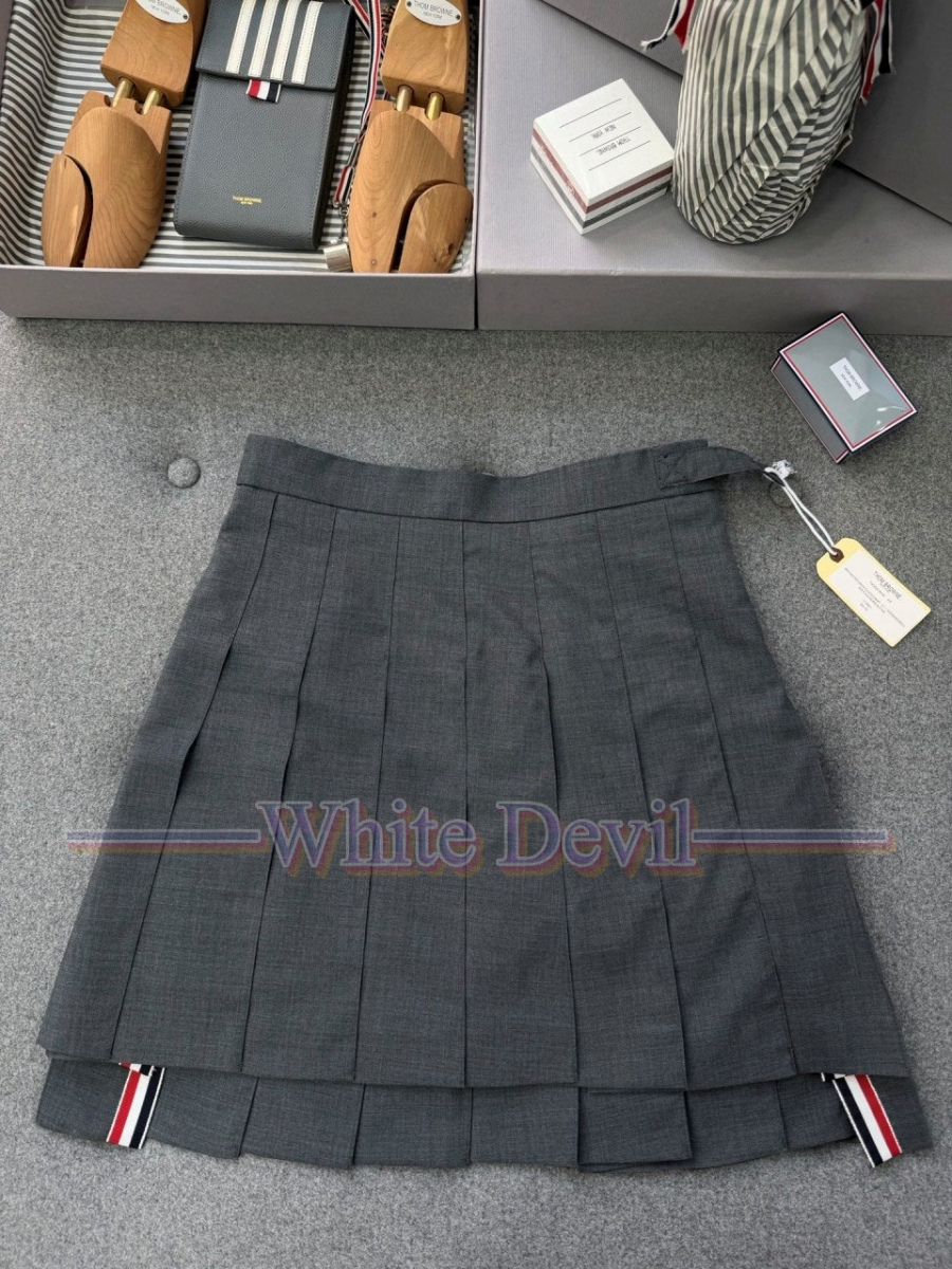 하얀악마 이미테이션 톰브라운 니트 (5).jpg