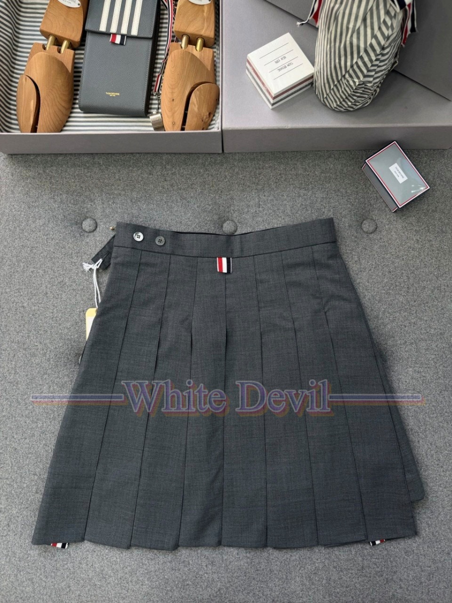 하얀악마 이미테이션 톰브라운 니트 (9).jpg