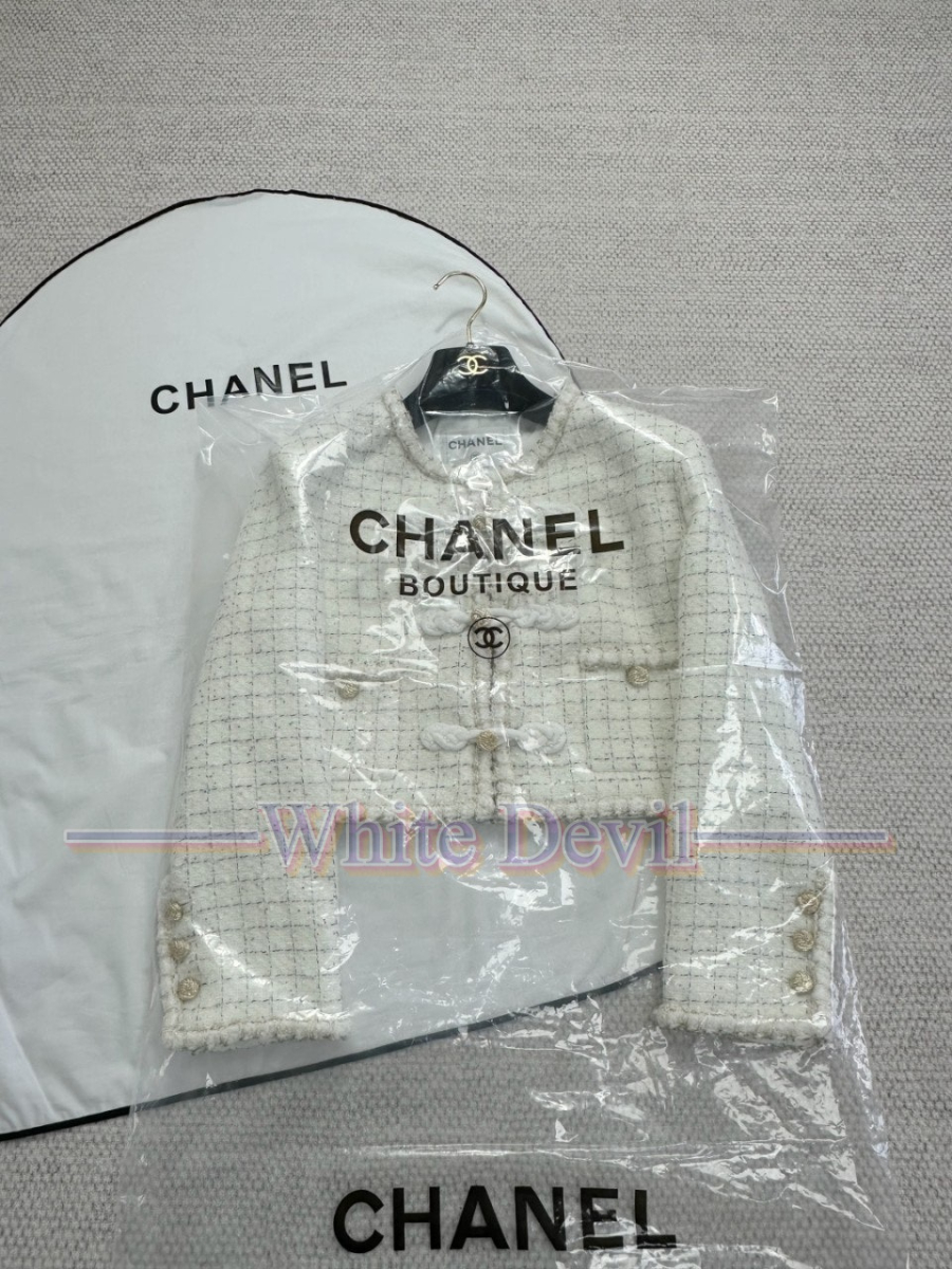 하얀악마 이미테이션 샤넬 자켓 (7).jpg