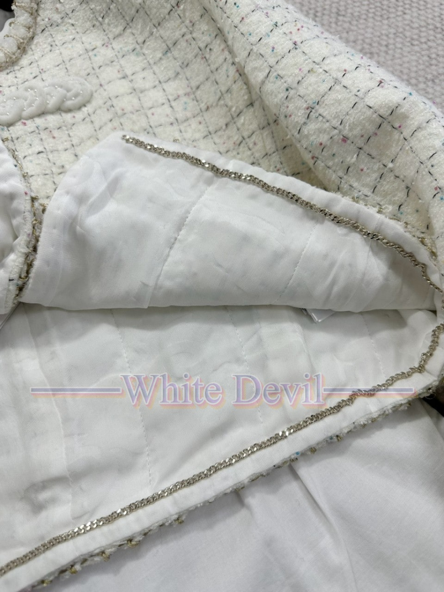 하얀악마 이미테이션 샤넬 자켓 (11).jpg