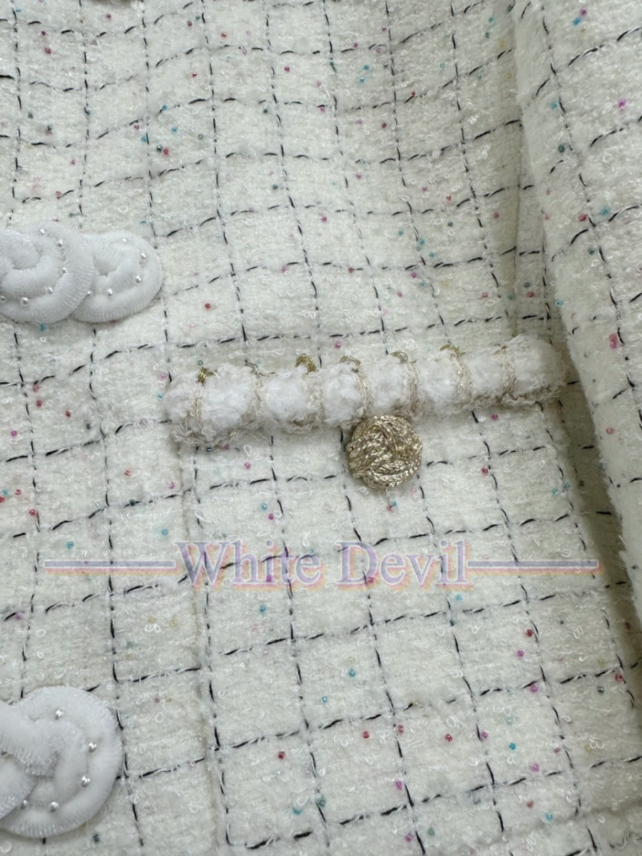 하얀악마 이미테이션 샤넬 자켓 (10).jpg