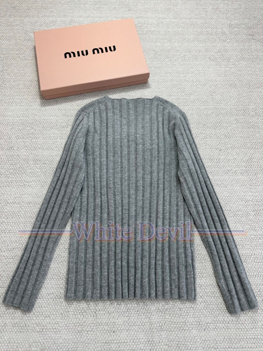 하얀악마 레플리카 미우 니트 (5).jpg