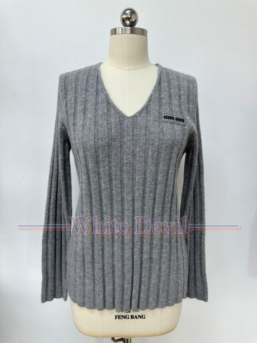 하얀악마 레플리카 미우 니트 (8).jpg