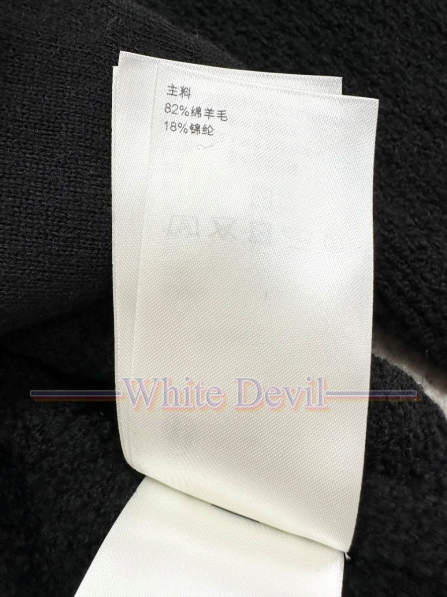 하얀악마 레플리카 루이비통 가디건 (11).jpg