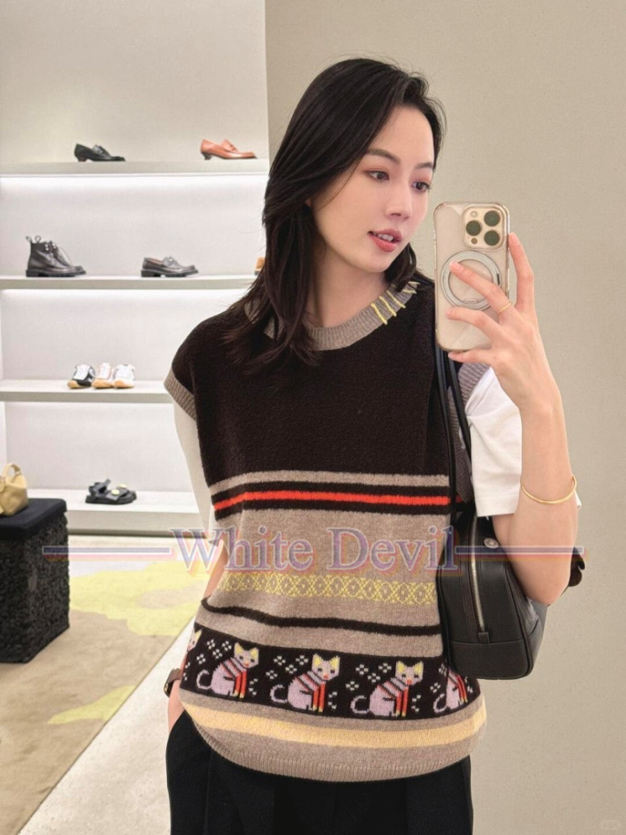 하얀악마 레플리카 로에베 조끼 (1).jpg