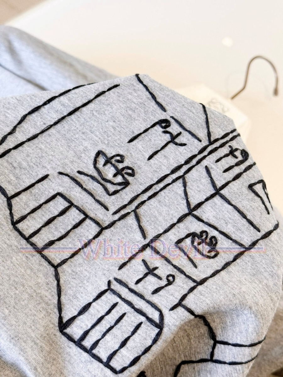 하얀악마 레플리카 로에베 티셔츠 (16).jpg