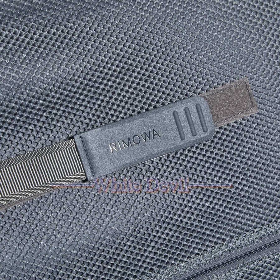 하얀악마 레플리카 리모와 캐리어 (12).jpg