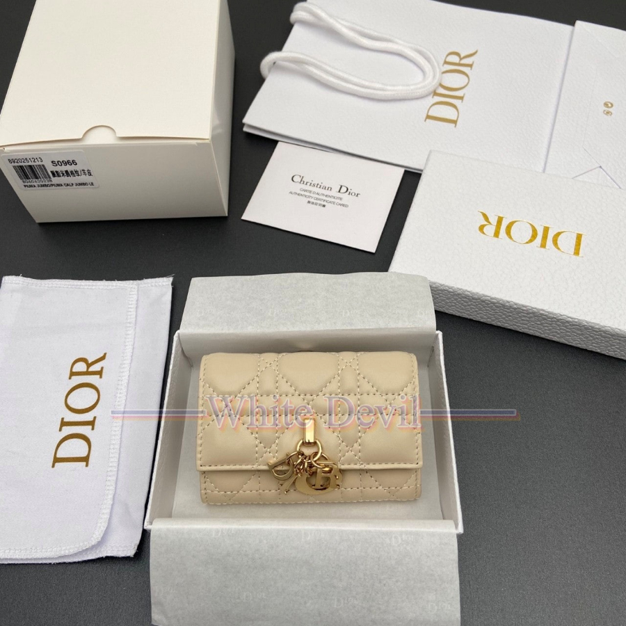 하얀악마 이미테이션 디올 지갑 (4).jpg