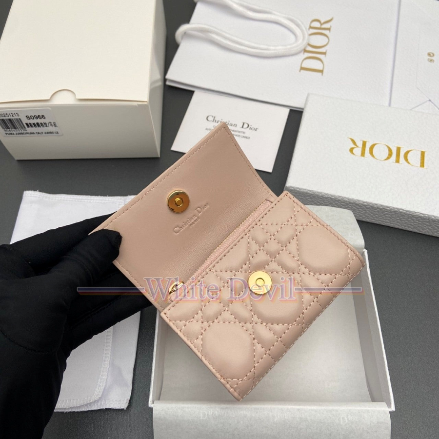 하얀악마 이미테이션 디올 지갑 (11).jpg