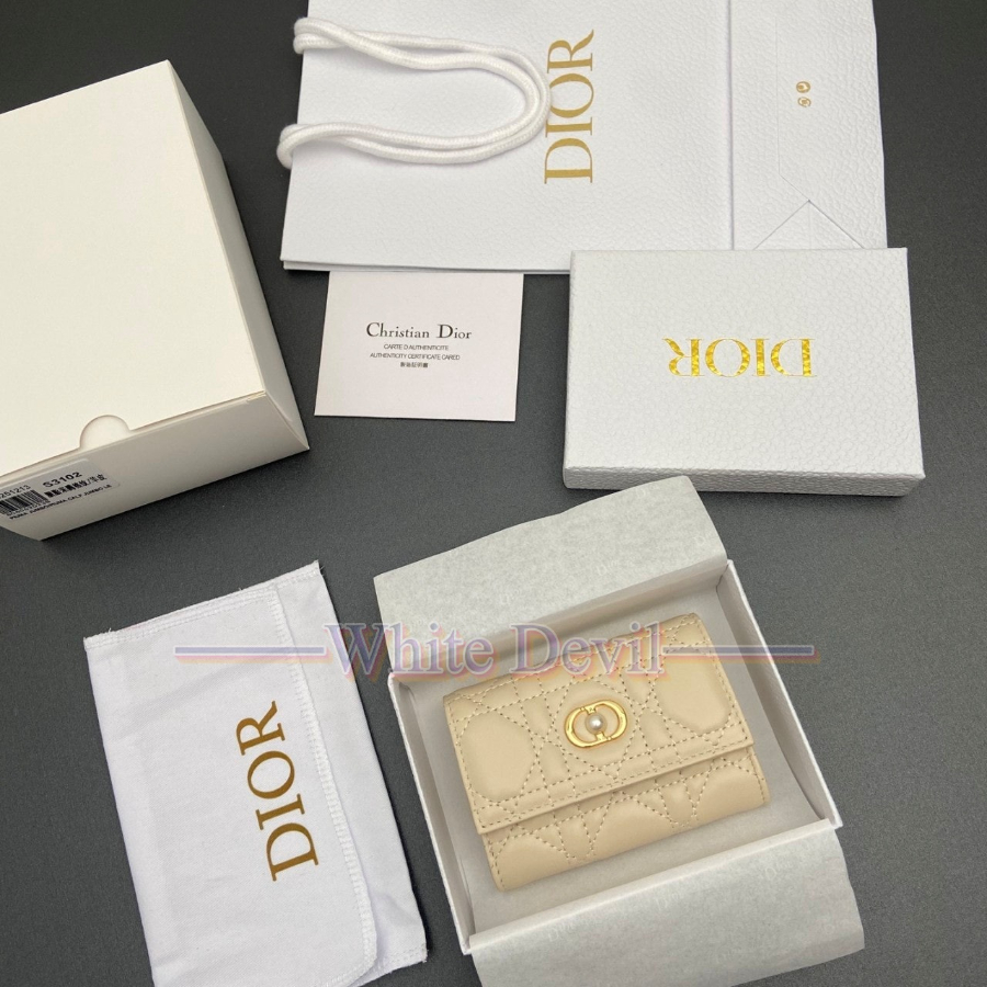 하얀악마 이미테이션 디올 지갑 (12).jpg