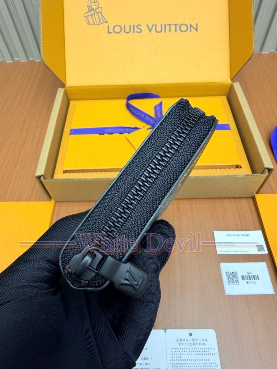 하얀악마 레플리카 루이 지갑 (9).jpg