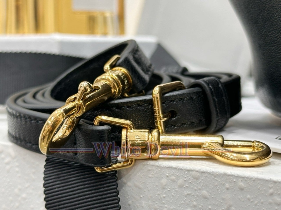 하얀악마 레플리카 셀린느 러기지 (17).jpg