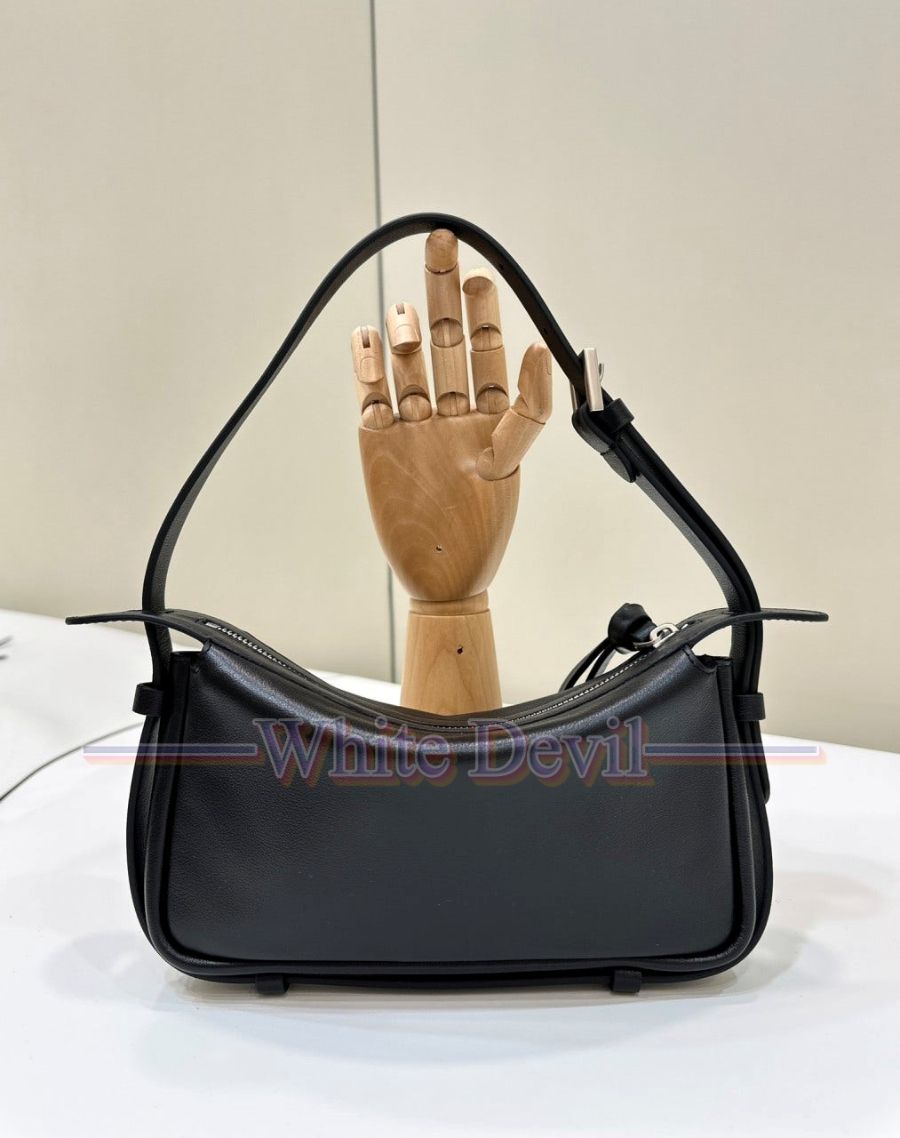 하얀악마 레플리카 펜디 심플리 (4).jpg