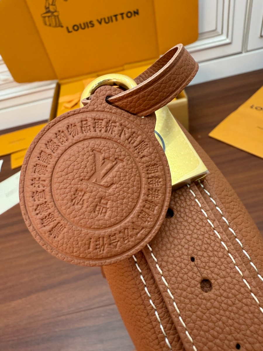 하얀악마 레플리카 루이비통 가방 (13).jpg