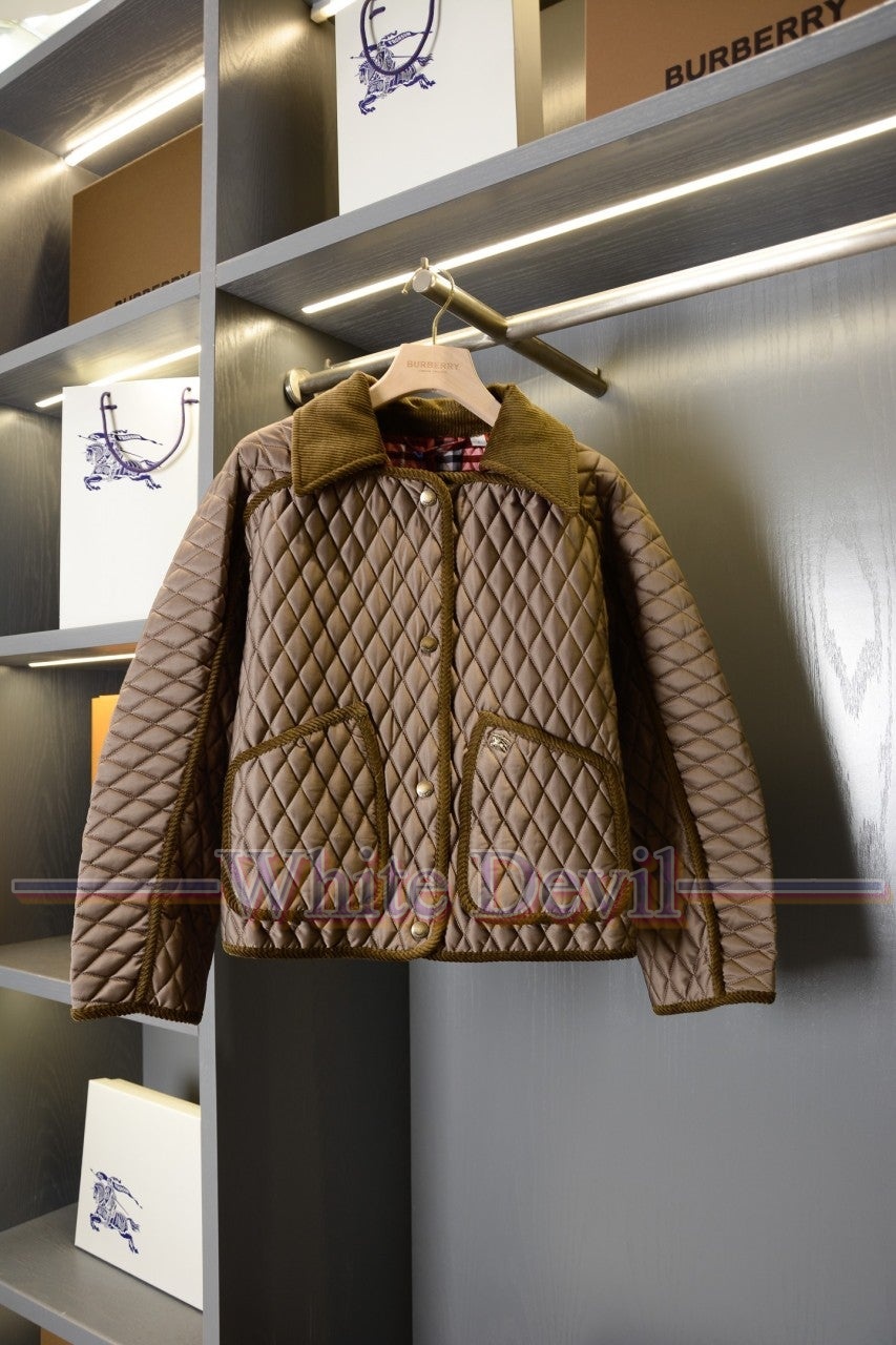 하얀악마 레플리카 버버리 점퍼 (9).jpg