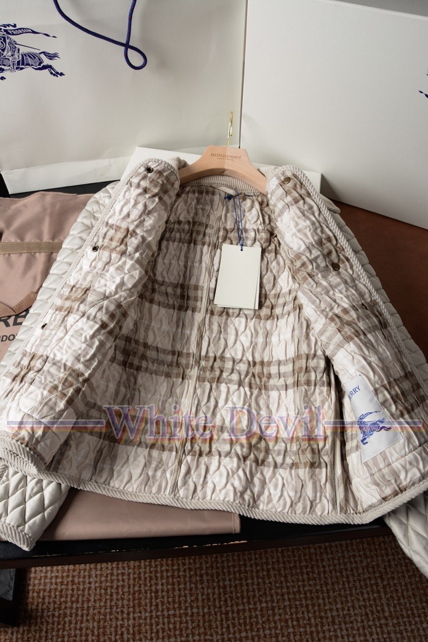 하얀악마 레플리카 버버리 점퍼 (21).jpg