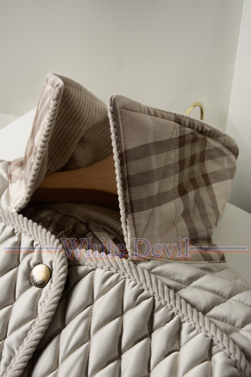 하얀악마 레플리카 버버리 점퍼 (22).jpg