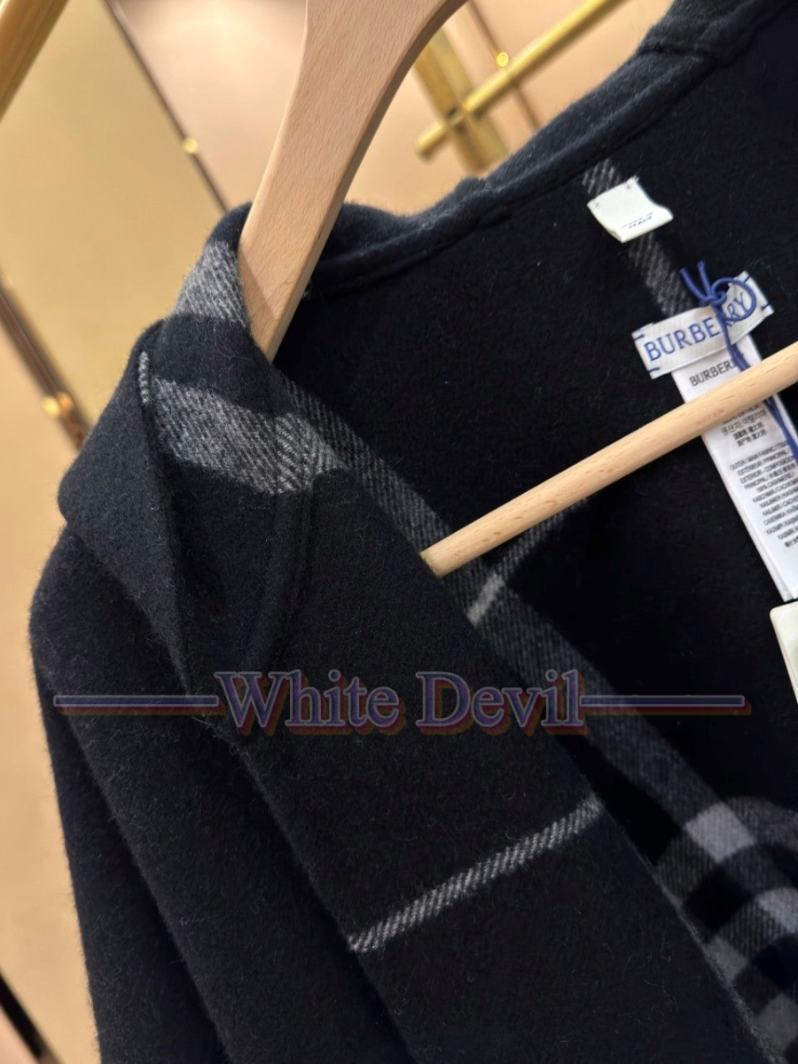 하얀악마 레플리카 버버리 케이프 (10).jpg