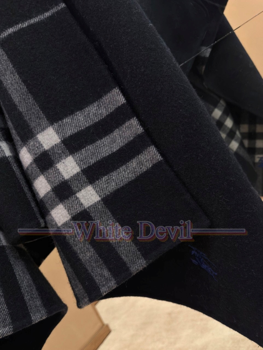 하얀악마 레플리카 버버리 케이프 (12).jpg