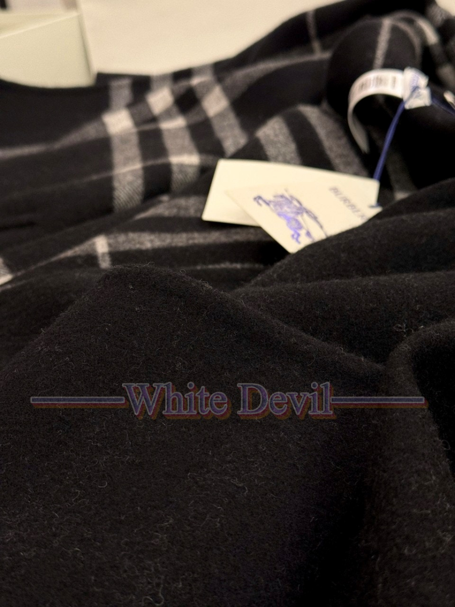 하얀악마 레플리카 버버리 케이프 (17).jpg