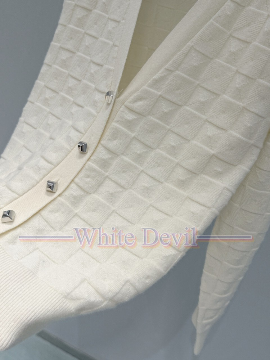 하얀악마 레플리카 에르메스 가디건 (8).jpg