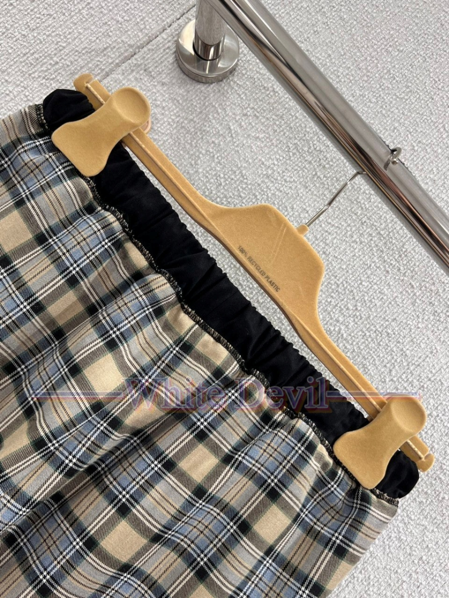 하얀악마 레플리카 미우미우 바지 (7).jpg