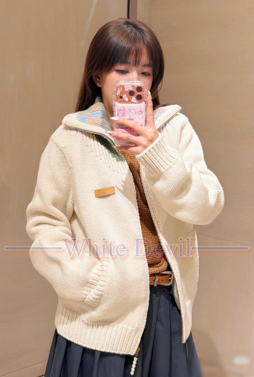 하얀악마 레플리카 루이비통 가디건 (2).jpg