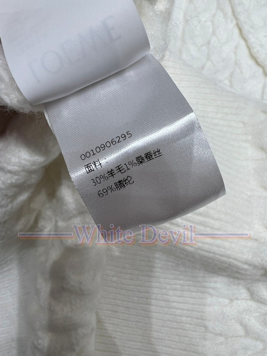 하얀악마 레플리카 로에베 니트 (11).jpg